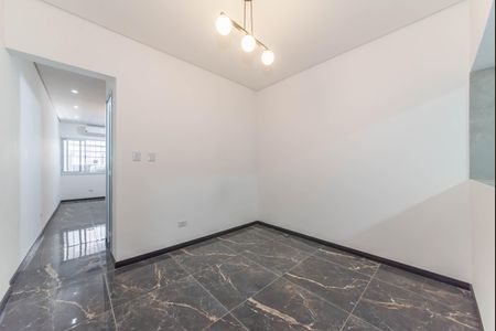 Casa à venda com 110m², 2 quartos e 1 vagaCopa