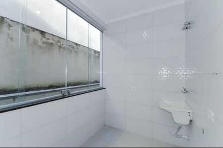 Casa para alugar com 76m², 2 quartos e 1 vaga Casa para alugar com 76m², 2 quartos e 1 vagaÁrea de Serviço