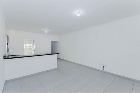 Casa para alugar com 76m², 2 quartos e 1 vaga Casa para alugar com 76m², 2 quartos e 1 vagaSala