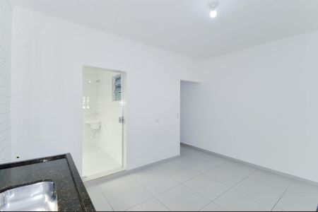 Casa para alugar com 76m², 2 quartos e 1 vaga Casa para alugar com 76m², 2 quartos e 1 vagaCozinha