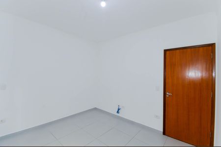 Casa para alugar com 76m², 2 quartos e 1 vaga Casa para alugar com 76m², 2 quartos e 1 vagaQuarto 1