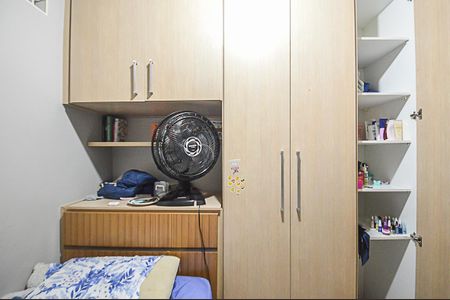 Casa à venda com 162m², 4 quartos e 2 vagas Casa à venda com 162m², 4 quartos e 2 vagasQuarto 2