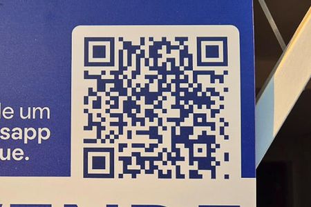 Casa à venda com 162m², 4 quartos e 2 vagas Casa à venda com 162m², 4 quartos e 2 vagasPlaca