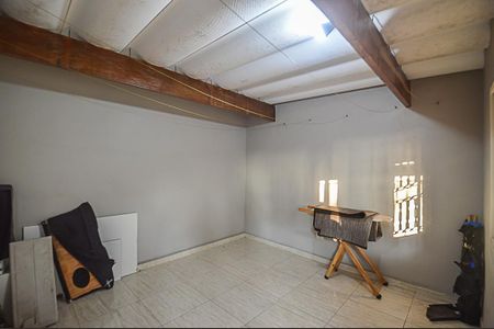 Casa à venda com 162m², 4 quartos e 2 vagas Casa à venda com 162m², 4 quartos e 2 vagasQuintal