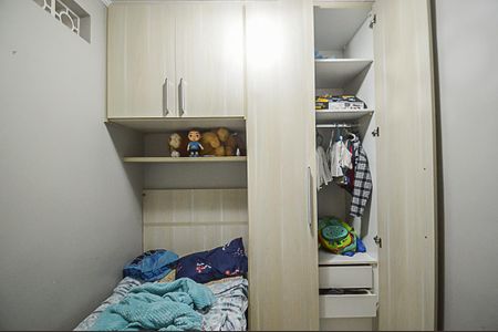 Casa à venda com 162m², 4 quartos e 2 vagas Casa à venda com 162m², 4 quartos e 2 vagasQuarto 1