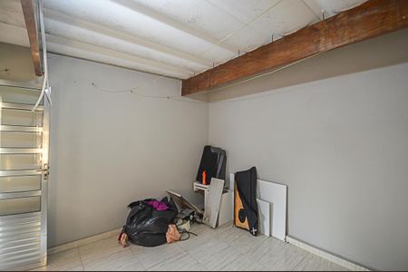 Casa à venda com 162m², 4 quartos e 2 vagas Casa à venda com 162m², 4 quartos e 2 vagasQuintal