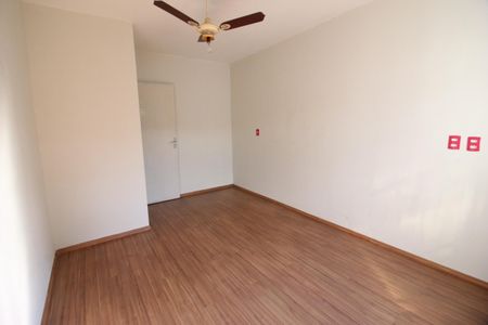 Casa para alugar com 110m², 3 quartos e 2 vagasQuarto 1