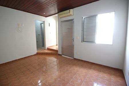 Casa para alugar com 110m², 3 quartos e 2 vagasSuíte 1