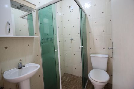 Casa para alugar com 110m², 3 quartos e 2 vagasBanheiro 1