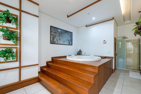 Apartamento à venda com 77m², 2 quartos e 2 vagas Apartamento à venda com 77m², 2 quartos e 2 vagasÁrea comum - Spa