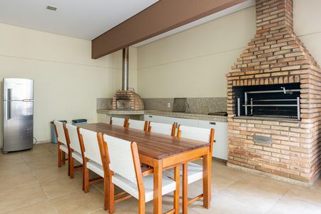 Apartamento à venda com 77m², 2 quartos e 2 vagas Apartamento à venda com 77m², 2 quartos e 2 vagasÁrea comum - Churrasqueira