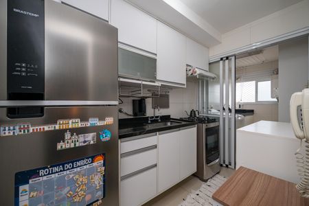 Apartamento à venda com 77m², 2 quartos e 2 vagas Apartamento à venda com 77m², 2 quartos e 2 vagasCozinha