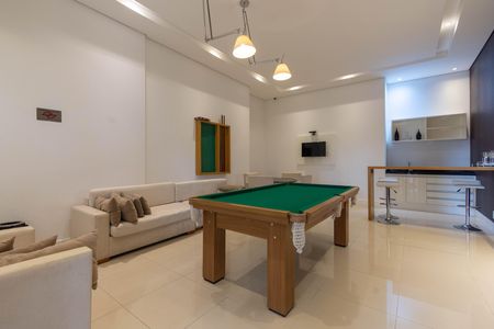 Apartamento à venda com 77m², 2 quartos e 2 vagas Apartamento à venda com 77m², 2 quartos e 2 vagasÁrea comum - Salão de jogos