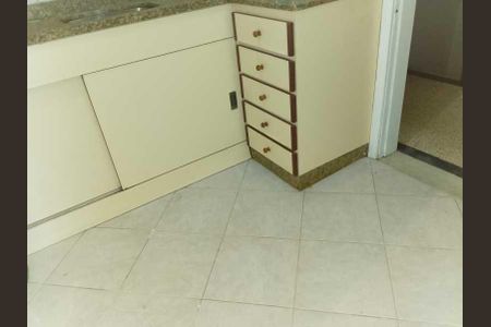 Apartamento à venda com 65m², 2 quartos e sem vaga