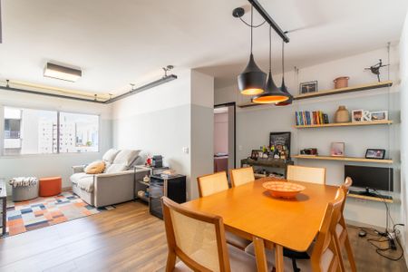Apartamento para alugar com 65m², 2 quartos e 1 vaga Apartamento para alugar com 65m², 2 quartos e 1 vagaSala