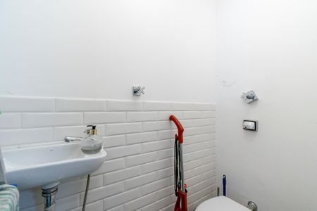 Apartamento para alugar com 65m², 2 quartos e 1 vaga Apartamento para alugar com 65m², 2 quartos e 1 vagaBanheiro de serviço