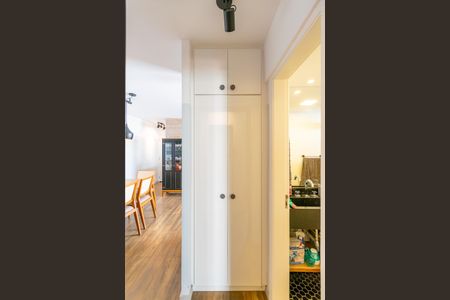 Apartamento para alugar com 65m², 2 quartos e 1 vaga Apartamento para alugar com 65m², 2 quartos e 1 vagaCorredor
