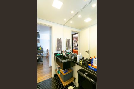 Apartamento para alugar com 65m², 2 quartos e 1 vaga Apartamento para alugar com 65m², 2 quartos e 1 vagaBanheiro
