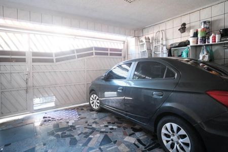 Casa à venda com 190m², 4 quartos e 2 vagasGaragem