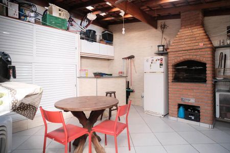 Casa à venda com 190m², 4 quartos e 2 vagasÁrea gourmet