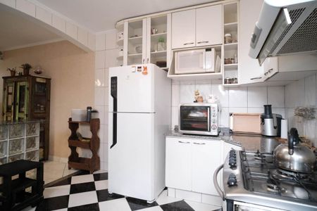 Casa à venda com 190m², 4 quartos e 2 vagasCozinha