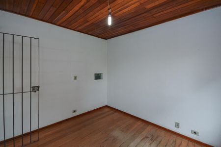 Casa à venda com 334m², 3 quartos e 4 vagasEdícula 