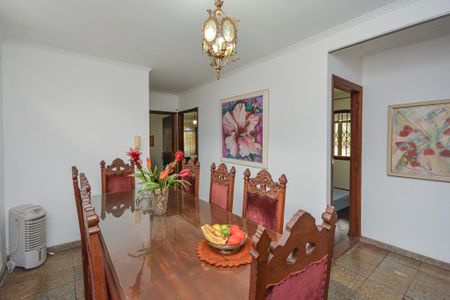 Casa à venda com 334m², 3 quartos e 4 vagasSala de Jantar