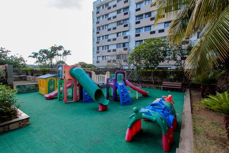 Apartamento à venda com 212m², 5 quartos e 3 vagasÁrea comum - Playground