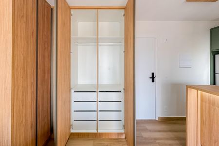 Studio à venda com 28m², 1 quarto e sem vagaStudio