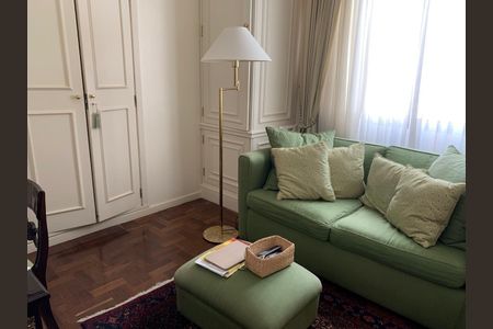 Apartamento à venda com 200m², 3 quartos e 2 vagas Apartamento à venda com 200m², 3 quartos e 2 vagasFoto 03