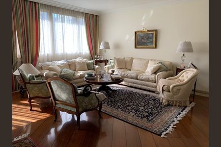 Apartamento à venda com 200m², 3 quartos e 2 vagas Apartamento à venda com 200m², 3 quartos e 2 vagasFoto 07