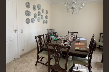 Apartamento à venda com 200m², 3 quartos e 2 vagas Apartamento à venda com 200m², 3 quartos e 2 vagasFoto 05