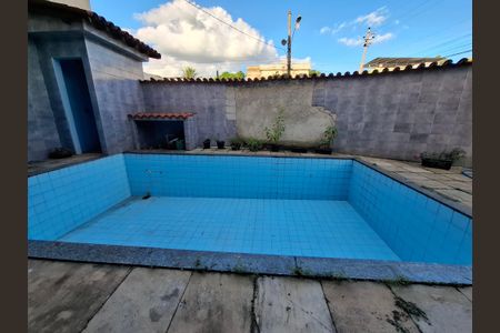 Casa para alugar com 240m², 2 quartos e 2 vagasPiscina