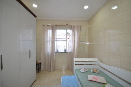 Casa para alugar com 240m², 2 quartos e 2 vagasQuarto 2