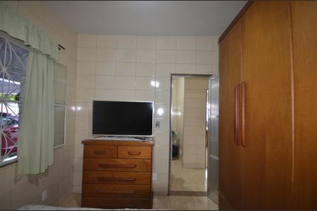 Casa para alugar com 240m², 2 quartos e 2 vagasQuarto 1