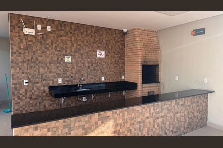 Apartamento para alugar com 45m², 2 quartos e 1 vagaÁrea comum - Churrasqueira