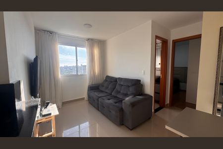 Apartamento para alugar com 45m², 2 quartos e 1 vagaSala