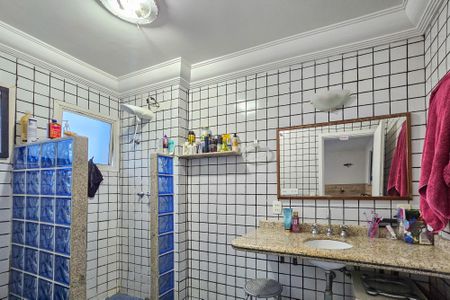 Apartamento para alugar com 147m², 3 quartos e 2 vagas Apartamento para alugar com 147m², 3 quartos e 2 vagasBanheiro da Suíte