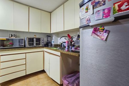 Apartamento para alugar com 147m², 3 quartos e 2 vagas Apartamento para alugar com 147m², 3 quartos e 2 vagasCozinha