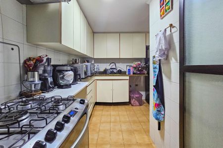 Apartamento para alugar com 147m², 3 quartos e 2 vagas Apartamento para alugar com 147m², 3 quartos e 2 vagasCozinha
