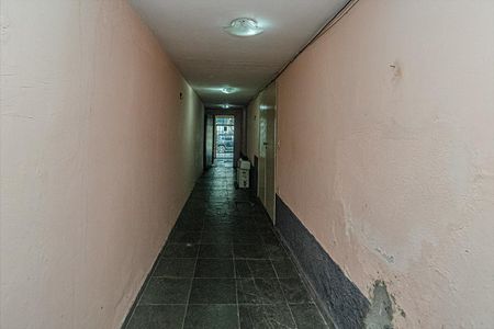 Casa à venda com 114m², 3 quartos e 2 vagascorredor lateral_2