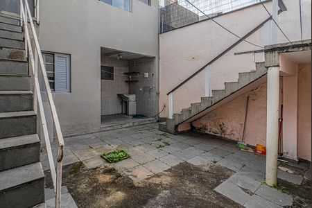Casa à venda com 114m², 3 quartos e 2 vagasquintal e área de serviço_2