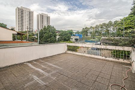 Casa à venda com 114m², 3 quartos e 2 vagasterraço_3