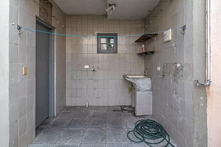 Casa à venda com 114m², 3 quartos e 2 vagasquintal e área de serviço_6