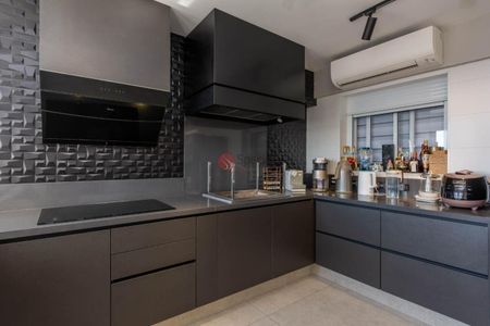 Apartamento à venda com 240m², 4 quartos e 4 vagas
