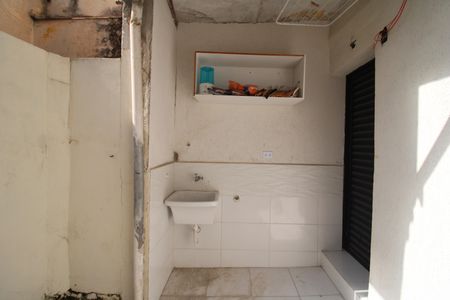 Casa de condomínio para alugar com 45m², 1 quarto e sem vagaÁrea de Serviço