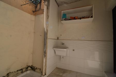 Casa de condomínio para alugar com 45m², 1 quarto e sem vagaÁrea de Serviço