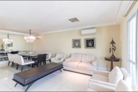 Apartamento à venda com 156m², 4 quartos e 3 vagas Apartamento à venda com 156m², 4 quartos e 3 vagasFoto 05