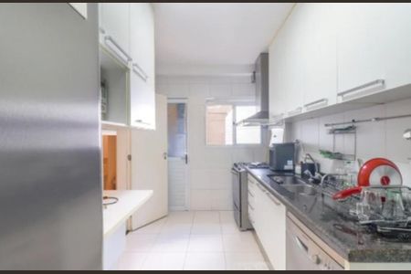 Apartamento à venda com 156m², 4 quartos e 3 vagas Apartamento à venda com 156m², 4 quartos e 3 vagasFoto 18