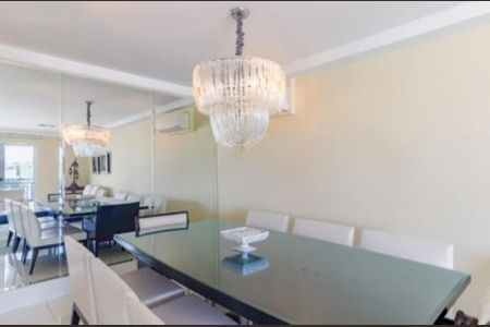 Apartamento à venda com 156m², 4 quartos e 3 vagas Apartamento à venda com 156m², 4 quartos e 3 vagasFoto 04